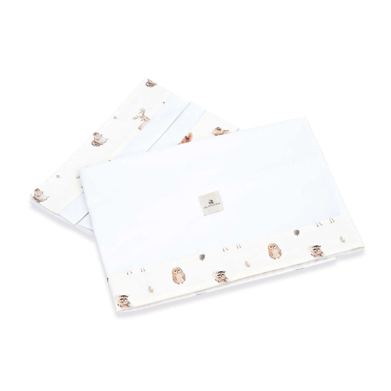Juego de sábanas infantiles de minicuna en blanco y estampado de bosque