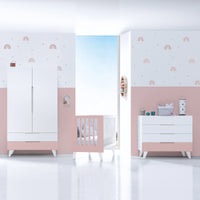 Habitación infantil bebés blanco y rosa pastel · Style Flamingo